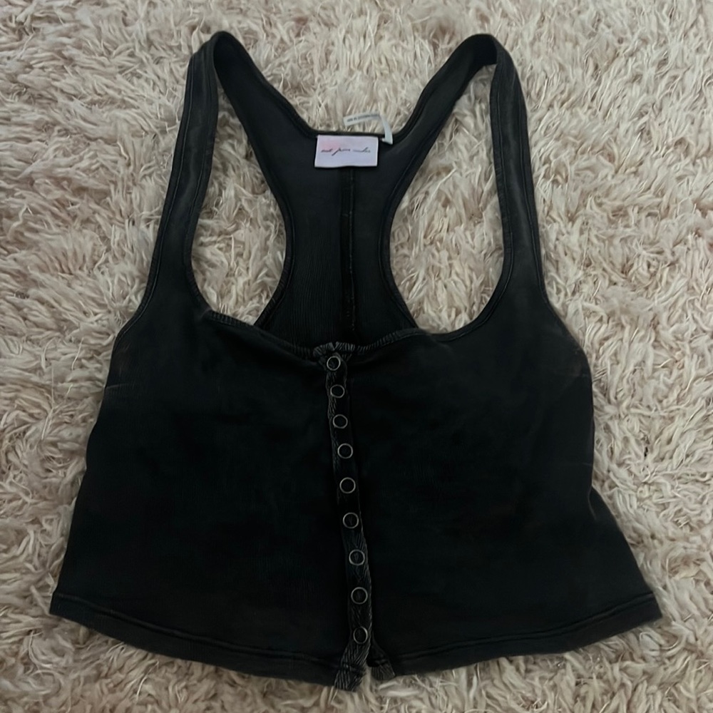 Urban Outfitters gray tank top perfect for summer!